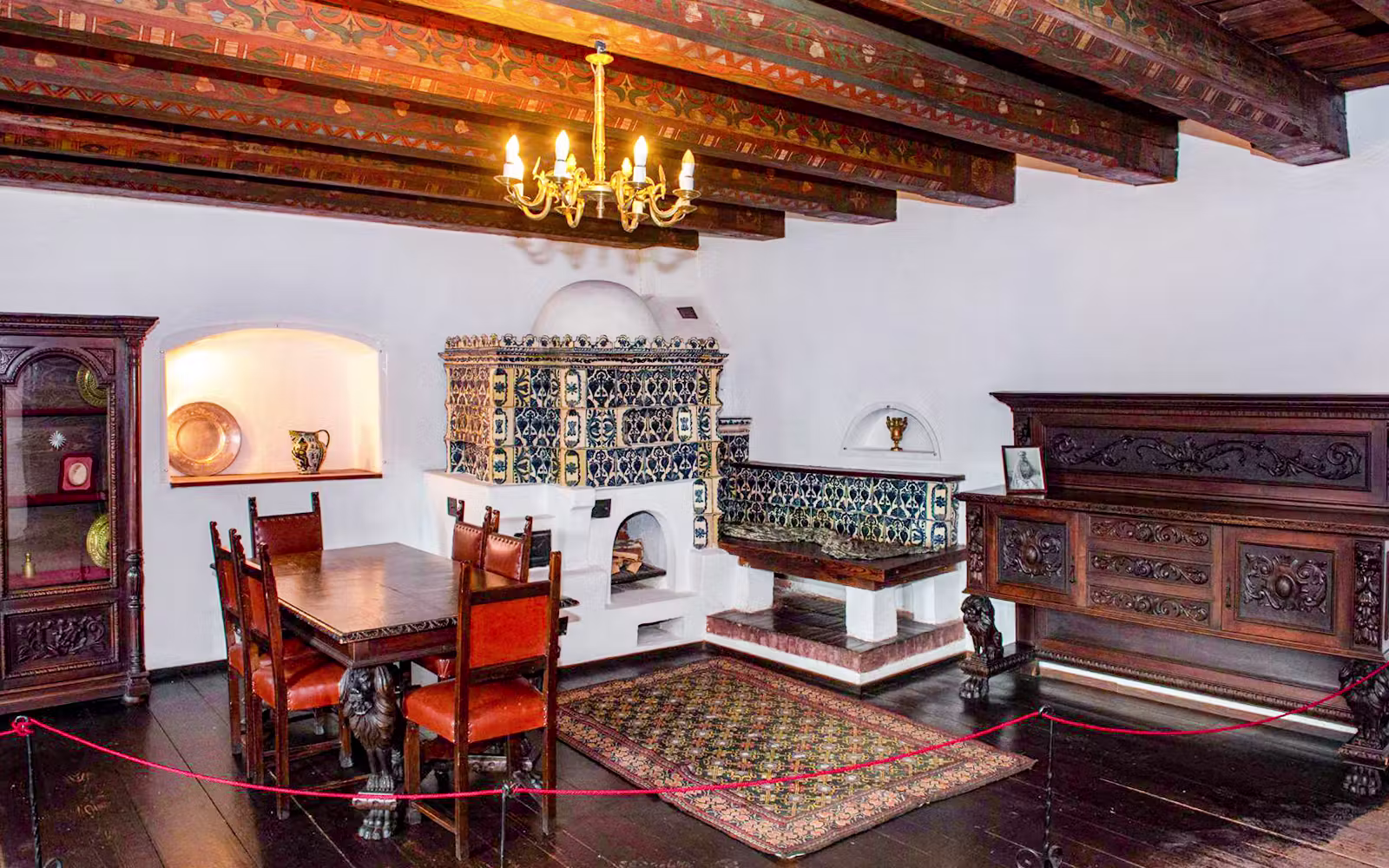Excursie de o zi din Brașov la Castelele Peleș și Cantacuzino